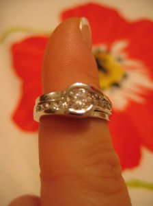 062709ringonfinger.jpg