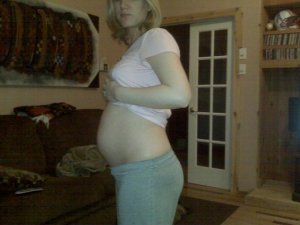 28 weeks preg.jpg