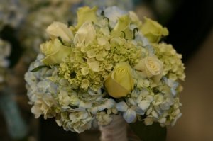 BPDweddingflowers.JPG