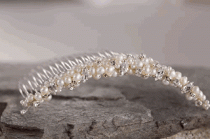 Pearl headpiece.gif