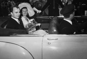 RitaHayworthandPrinceAlyKhanAfterWedding1949.jpg