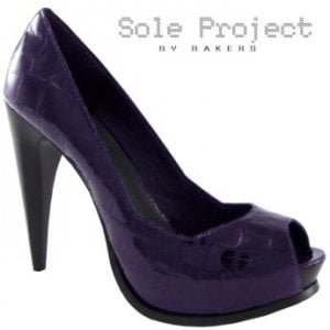 purpleshoe2.jpg