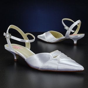 wedding shoes2009.jpg