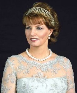 margarita-of-romania-w-greek-tiara.jpg