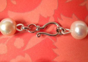 Hook and Eye clasp.JPG