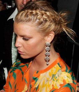 jessicasimpsonearrings001.jpg