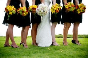 green-bridal-partyflkowers.jpg