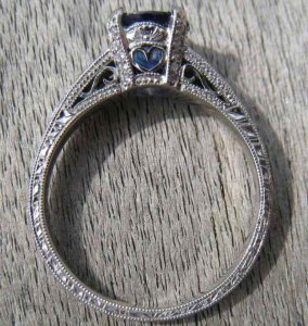 nicholerh_sapphire_ring3.jpg