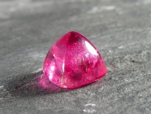 tsavspinel 021.jpg