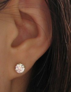 jl_0.65cw_each_earring.jpg