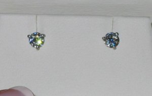 sparkly diamond earrings 2.jpg