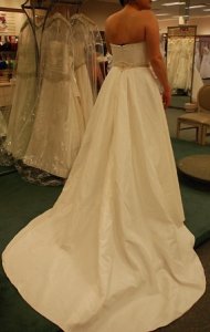 a new wedding dress forV12.jpg