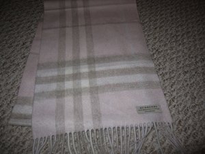 burberryscarf1.jpg