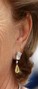 paola_earrings_wedding.JPG