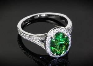 Ring_Tsavorite.jpg