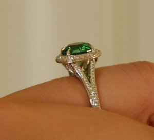 Ring_Tsavorite-14.JPG