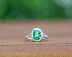 Ring_Tsavorite1-19.JPG