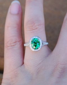 Ring_Tsavorite1-11.JPG