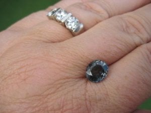 Spinel_Grey_010.JPG