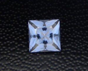 gemrite spinel 4.8x4.85mm.jpg