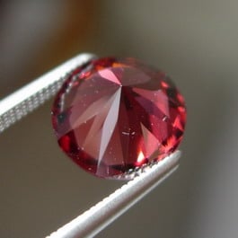 NGarnRedUmba 1.97ct. 13B.jpg