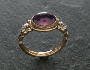 JM sapphire ring3.jpg