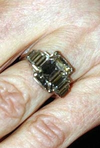 royal_ring_cp_7106280.jpg