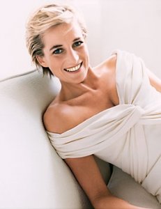 Princess-Diana-Mario-Testino.jpg