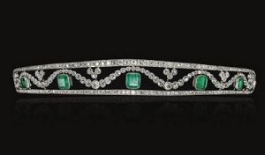 Tiara, Chaumet, 1910.jpg