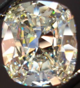 2.27ct N color cushion3.jpg