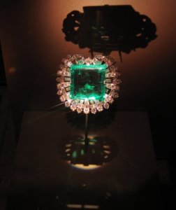 Hooker Brooch-1.JPG