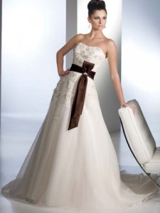 WEDDING DRESS.jpg