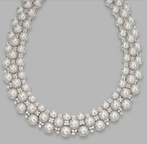 cultured pearls 13 - 11 mm, 30 cts. diamonds.jpg