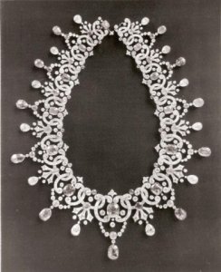 Empress AlexandraSapphireNecklace.jpg