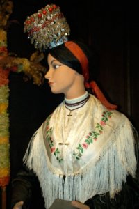 beaded-headdress-1.jpg