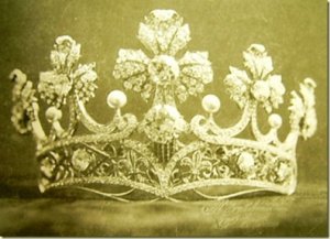 VictoriaEugenia tiara Catalana_thumb[3].jpg