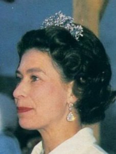 EIIR Aquamarine tiara original.jpg