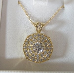 Pendant close up_2817.jpg