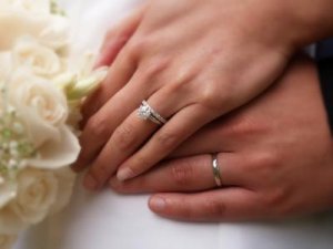 weddingrings9564.jpg