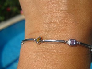 Diamond bracelet FCD4 on wrist.JPG