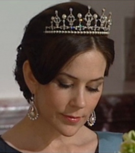 CrownPrincessMarysWeddingTiara.jpg