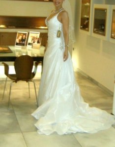 wedding gown fitting 020.JPG