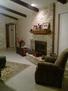 Living room Aug 2010 view from kitchen.jpg