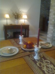 Thanksgiving 2010 dining room.jpg