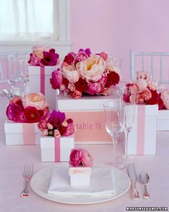 109174-beautiful-wedding-flower-centerpieces-2.jpeg