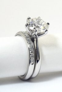 Kim Trinh_2.41ct_modified Pet-Torchiere_mate band_sz4.75__021s.JPG