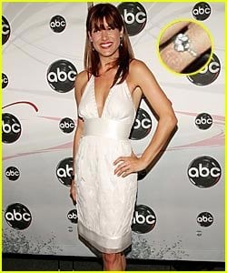 kate-walsh-engagement-ring.jpg