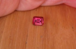 Red spinel7.JPG