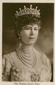 queen-mary-royalty-rppc-great-britain-england-united-kingdom.jpg