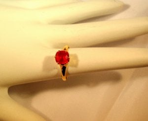 9956_20spinel_20ring.jpg